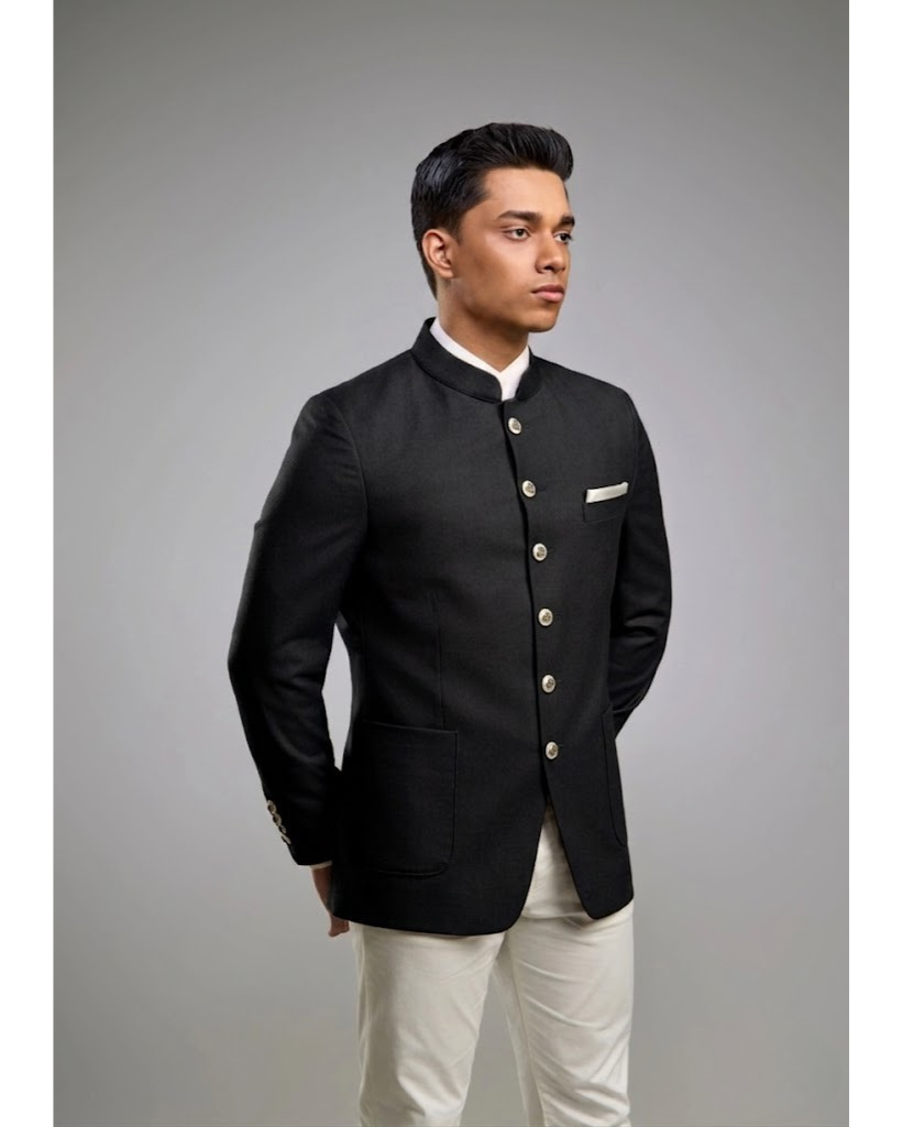 Lofty Luxe LL16 Crown 2-piece Suit Black