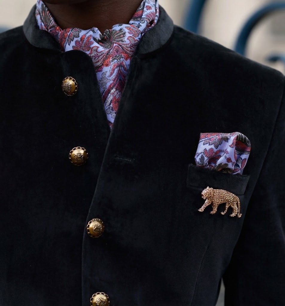 Lofty Luxe LL11 Bordeaux 2-piece Suit Black